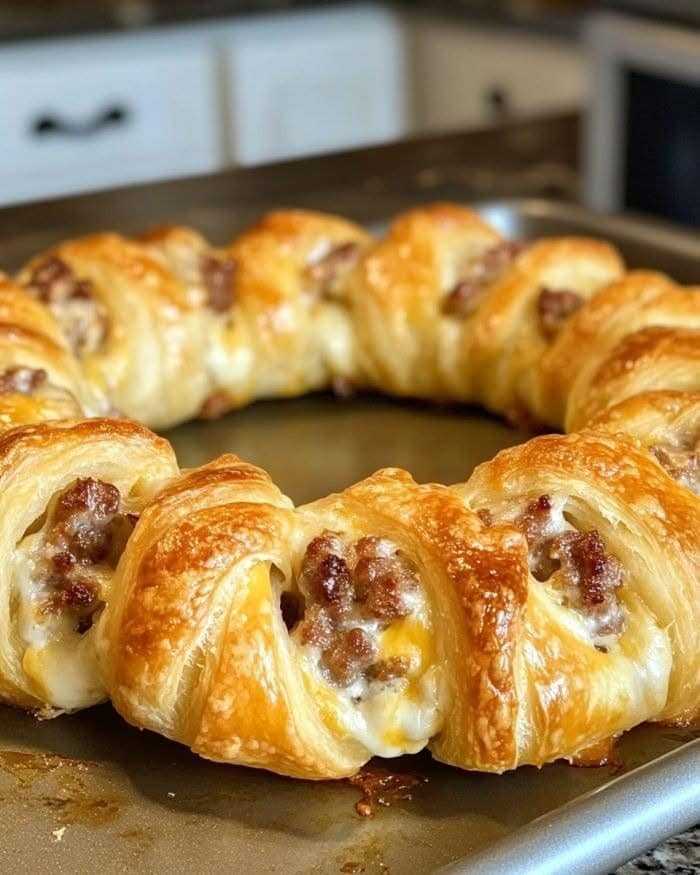 Spinach & Cheese Crescent Ring