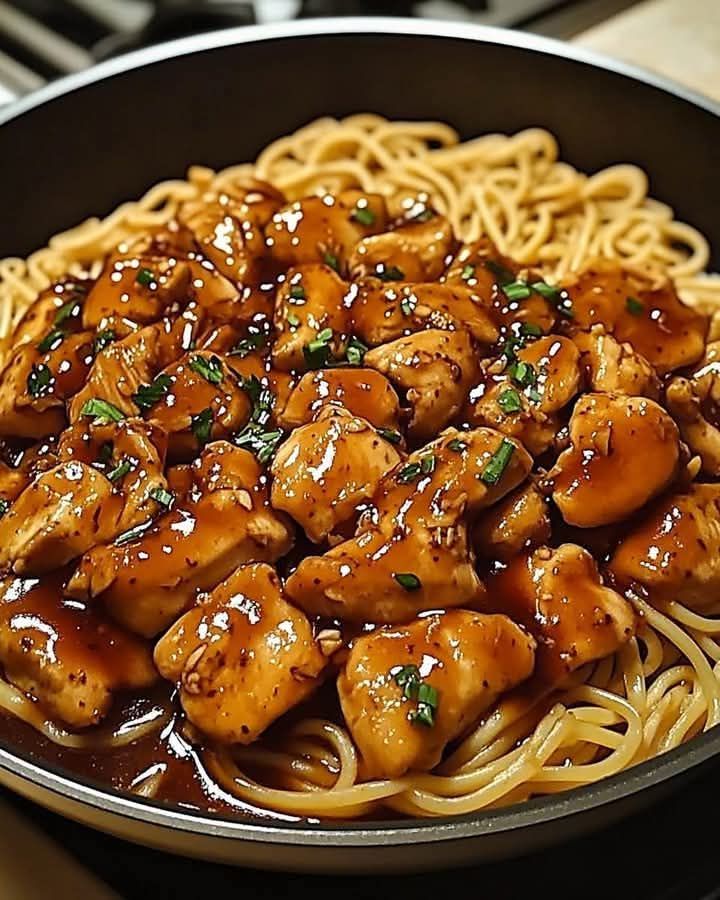 One-Pot Honey Garlic Chicken and Noodles Recipe